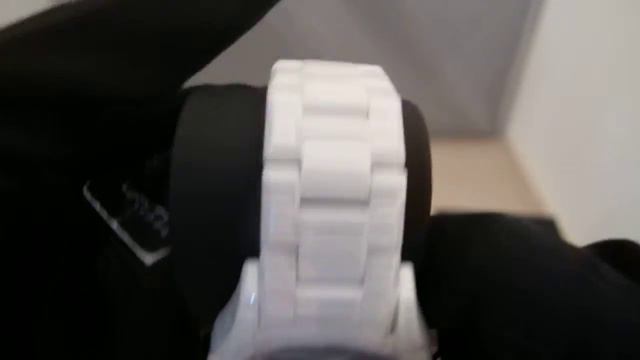 Обзор женских наручных часов Emporio Armani Ceramic AR1418 смотреть онлайн