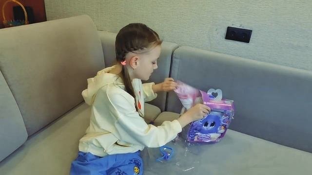 САМОЕ КЛАССНОЕ ВИДЕО, РАСПАКОВКА ИГРУШЕК, МИЛЫЙ ПУШИСТЫЙ ПОТЕРЯШКА SCRUFF, МОЕ ПЕРВОЕ ВИДЕО