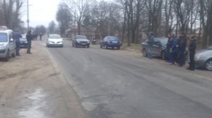 Nissan Primera vs Lada Priora