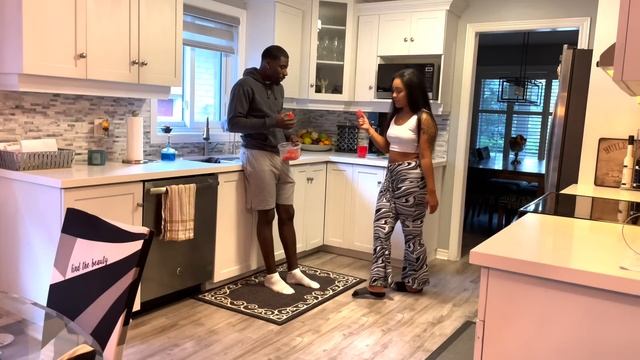 CASUALLY SMACKING HER "FATTY" TO SEE WHAT SHE WOULD DO... *SHE LIKED IT* ? смотреть онлайн