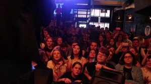 Mozee Montana. Маша Hima, Эмелевская - Неплохо для бабы (LIVE)