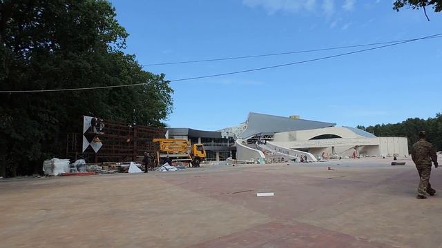 Светлогорск Rauschen Театр эстрады «Янтарь Холл» скоро достроят Калининградская область смотреть онлайн