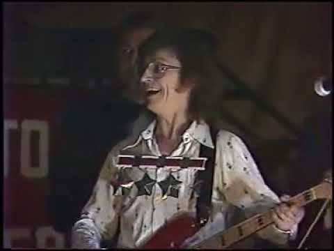 ВАЛЕРИЙ ЯРУШИН и гр ИВАНЫЧ   СОЛНЕЧНЫЙ ГОРОД  приблизительно 1993 г. 