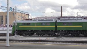 Электровоз ВЛ8-1642