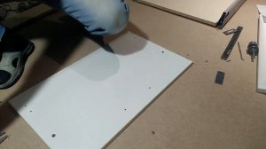 Меняем фасад мебельной задвижки Blum