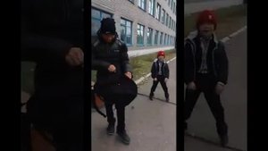Пацан не на того нарвался*)$$$