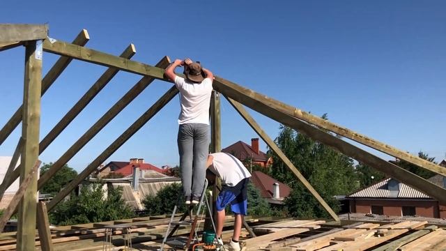 моя стройка - 18, установка прямых и накосных стропил.