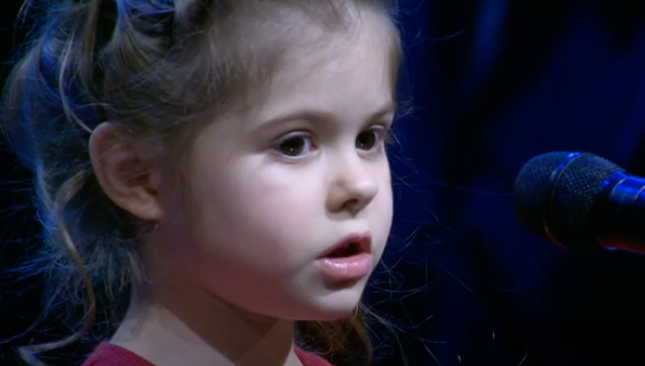 "Как бы жили мы без книг". Сергей Михалков. Читает наизусть Полина Груздева.