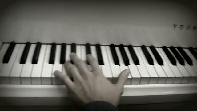 Clubbed To Death Sandy смотреть онлайн