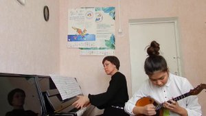 Ф. Верачини "Аллегро", Г. Камалдинов "Романс" домра ипс. Жапасбаева Асель 24.03.2021г.