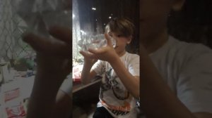 выпил литр воды за ( в видео ролике)