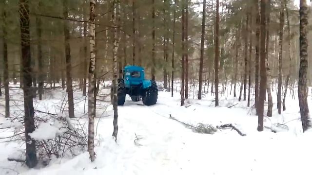 Как трактор т40 ольху добывал, вырвал SKANIA ! смотреть онлайн