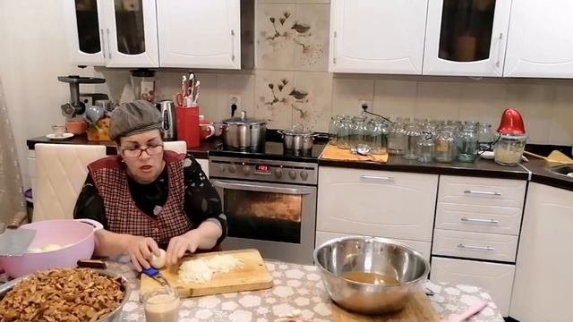 316. #жизньвдеревне #Готовимдома# маринуем рыжики #