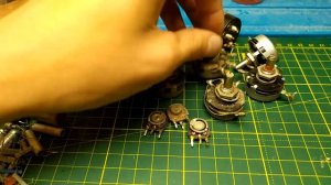 Что полезного можно достать из телевизора Рекорд ? Где достать радиодетали ?