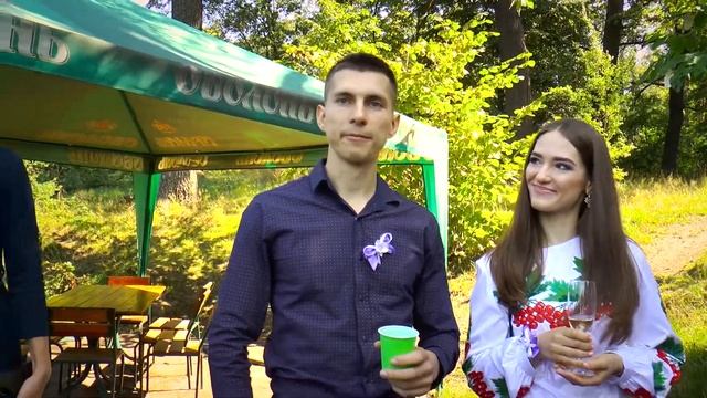 Весёлая прогулка Андрей и Елена 09.09.2017 (г.Коростень) смотреть онлайн