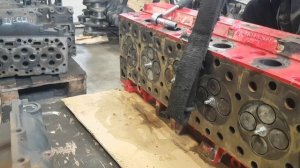 Cummins isx 15 #Часть 4 Ремонт ГБЦ у официального дилера Cummins