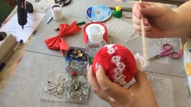 Как сделать елочный шар для своей новогодней елки смотреть онлайн
