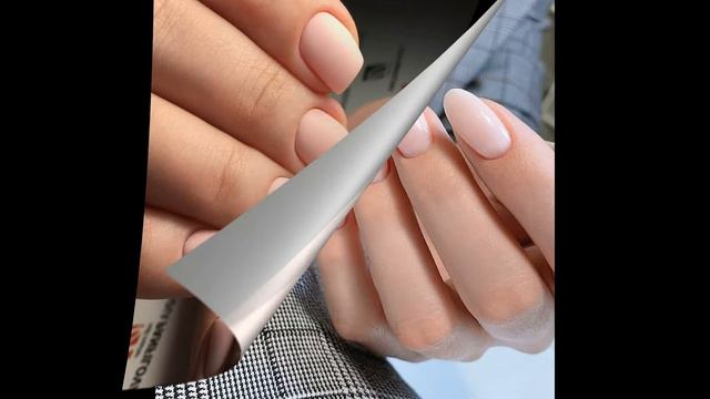 Нюдовый маникюр на короткие ногти 2022
