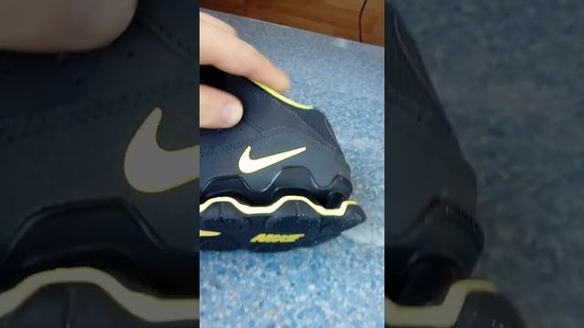 Скрипят кроссовки найки смотреть онлайн