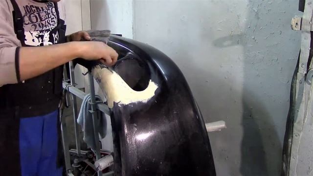 Шевроле ЛАНОС.Ремонт бамперов,убираем жуков. смотреть онлайн