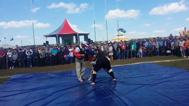 Сабантуй 2017. Бураево смотреть онлайн