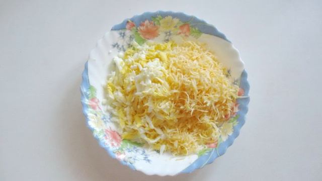Куриные зразы с сыром и яйцом