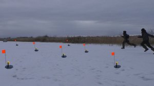 Вот это попали на раздачу щуки! Жерлицы срабатывают одна за другой! Рыбалка на жерлицы зимой.