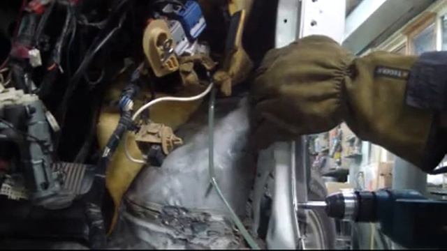 подготовка к сварочным работам Тойота Гайя смотреть онлайн