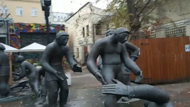ПРОГУЛКА ПО МОСКВЕ/ ЧАСТЬ 2/ ПЕТРОВКА/ МУЗЕЙ СОВРЕМЕННОГО ИСКУССТВА/ ЦЕРЕТЕЛИ смотреть онлайн