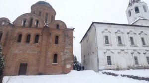 Поездка в Смоленск. Храмы Смоленска. Домонгольский Храм Петра и Павла и Варваринская церковь.