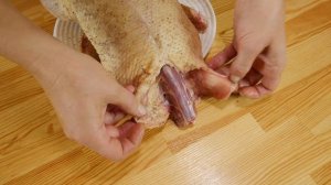 Утка с яблоками запеченная в духовке