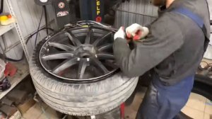 Triangle TRIN PL02 245/45 R20 на LADA Нива