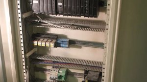 Delta. Сборка шкафов автоматизации чиллеров.