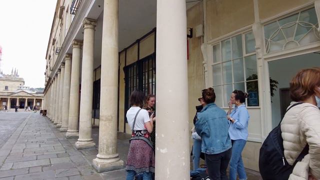Virtual Bath, England Walking Tour | Royal Crescent to River Avon via Bath Abbey & Roman Baths смотреть онлайн