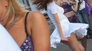 Жесткие танцы на улице