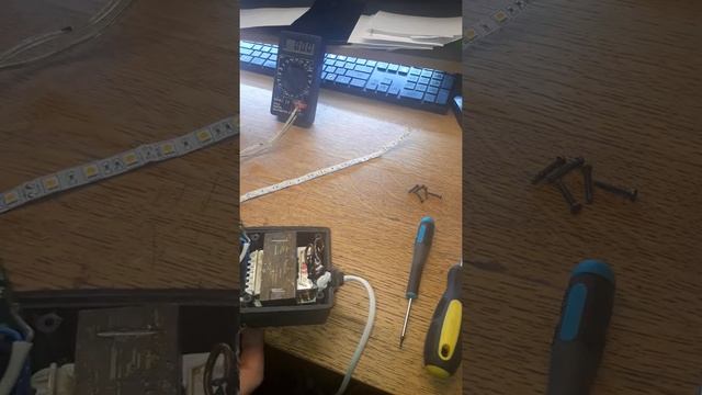 Что можно сделать из старого зарядного устройства от шуруповерта смотреть онлайн