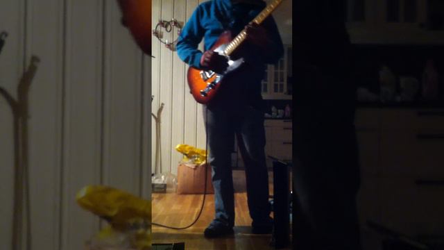 Fender telecaster modern player:) and Knocking on heavens door in the background:) смотреть онлайн