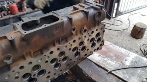 Демонтаж стакана форсунки Iveco stralis