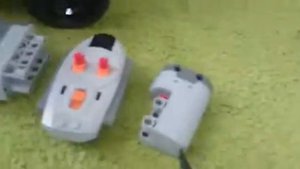 Как сделать машинку лего техник 42039 на радио управлинии