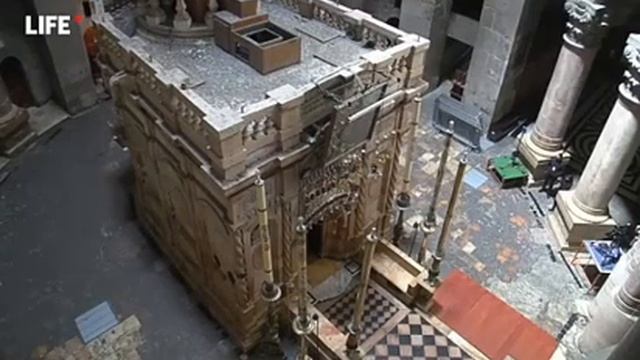 Схождение Благодатного Огня. 18 апреля 2020 года смотреть онлайн