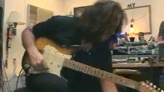 Interview with Michael Thompson Clean Sound and Compressor Pedals,Nov 15 2005 смотреть онлайн