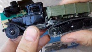 Полугусеничный грузовик ГАЗ 60. Двигатель. Ленинград. СССР. 1:43.