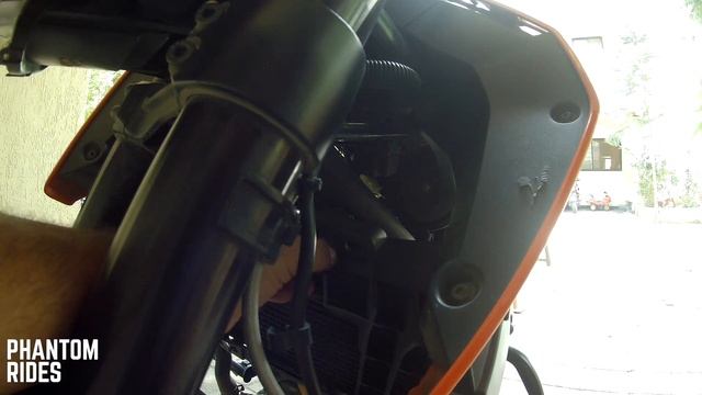 Top 5 Mods for KTM Duke 250 & 390 | Radiator Guard | Front Fork Slider | Swingarm Slider | Gear Soc смотреть онлайн