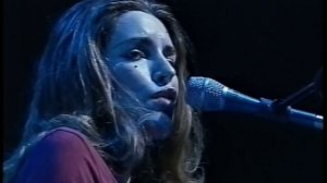 Dana Glover - Rain (Live at Wembley)