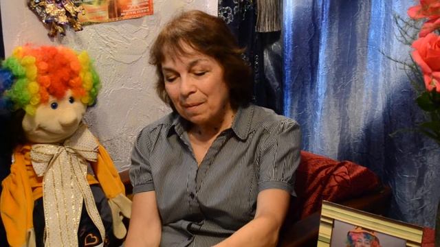 Самое главное, чтоб в сердце было знание. Тамара Князева в гостях у Клоуна Нафталина смотреть онлайн