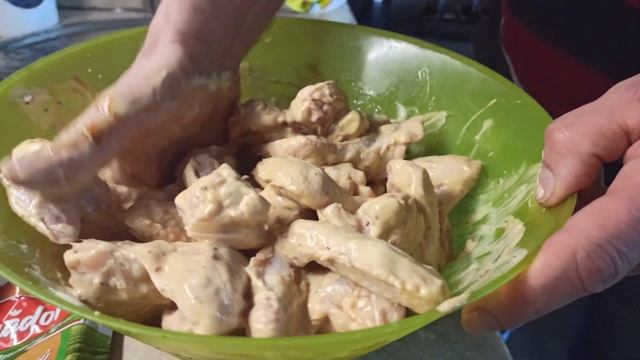 Сочные Куриные крылышки на мангале/Как вкусно пожарить крылышки на МАНГАЛЕ/Рецепт Маринада