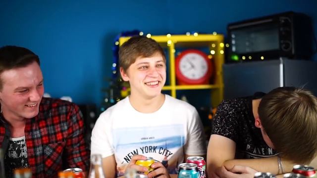 ПРОБУЕМ И СРАВНИВАЕМ АМЕРИКАНСКУЮ И РУССКУЮ КОКА КОЛУ! смотреть онлайн