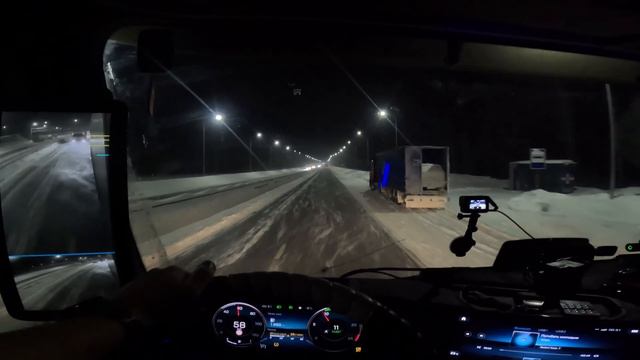 ЭТА ЗИМА ХУЖЕ ПЕРВОЙ ЗИМЫ НА ФУРЕ #дальнобой #зима #дентро #мерседес #мерс смотреть онлайн