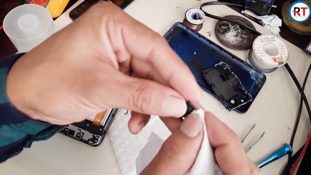 How to Samsung M31 front camera dust clean смотреть онлайн