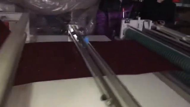 Машина для поперечной нарезки (клеенка ПВХ) смотреть онлайн